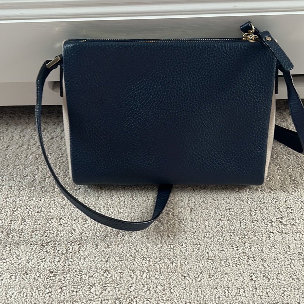 Kate Spade Purse - Picture 4 of 10